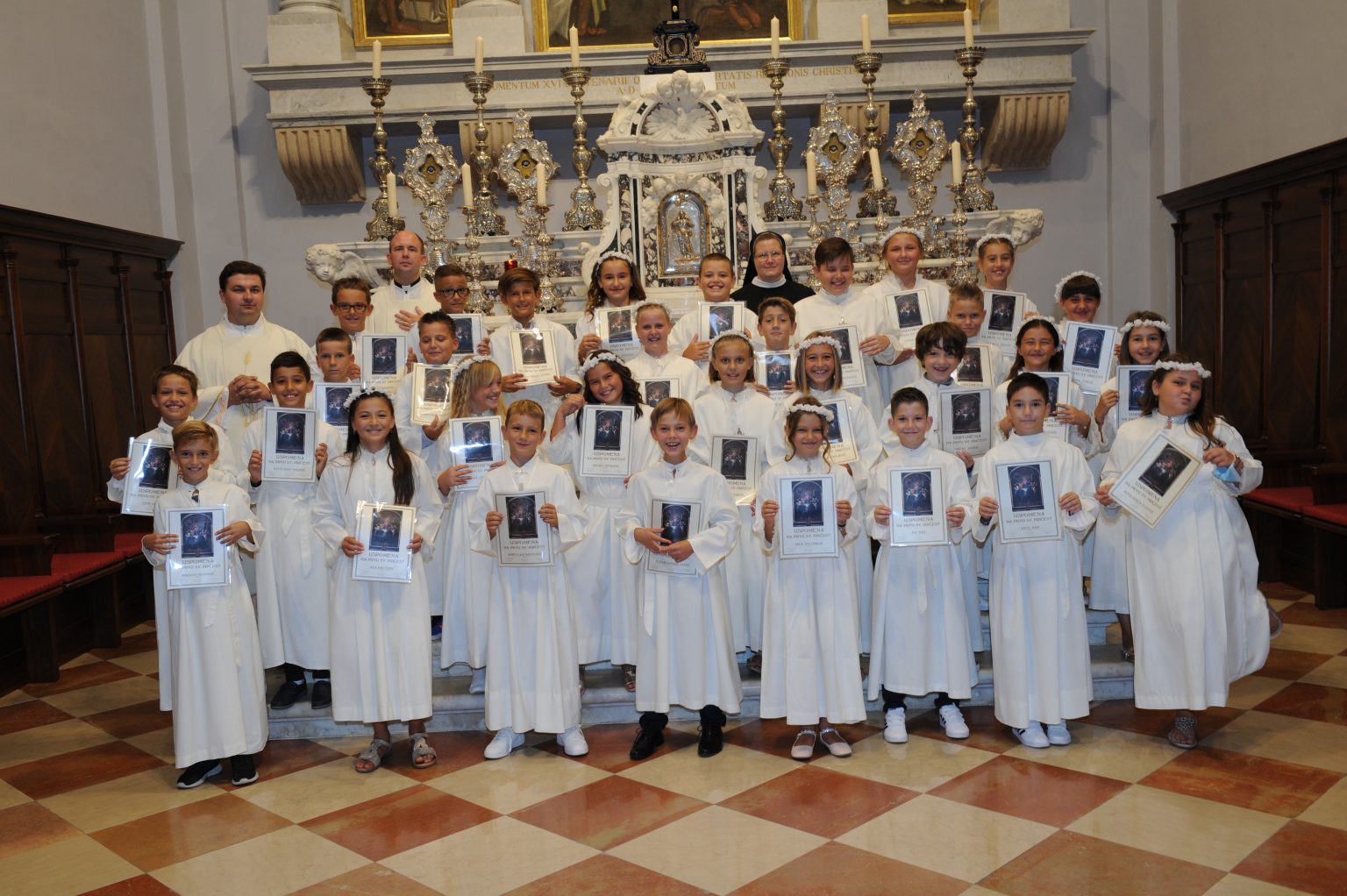 Prva Sv Pri est Katedrala Dubrovnik prva-sv-pri-est-katedrala-dubrovnik